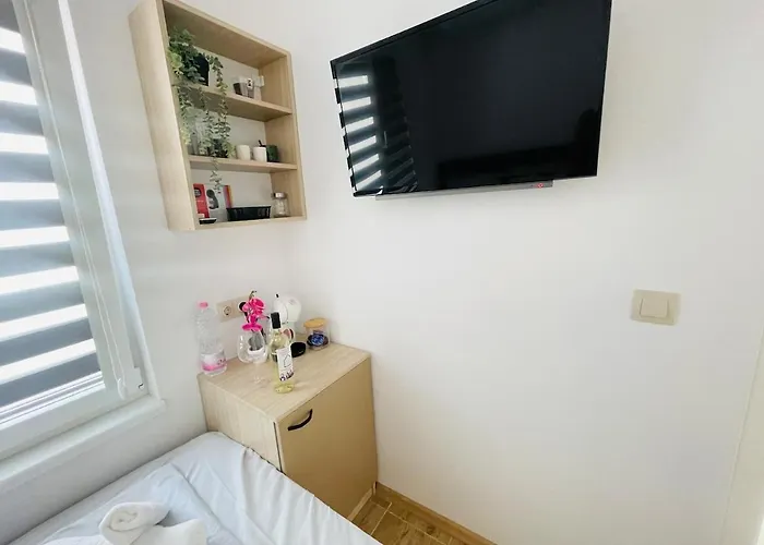 The Secret Tale Apartment Warna